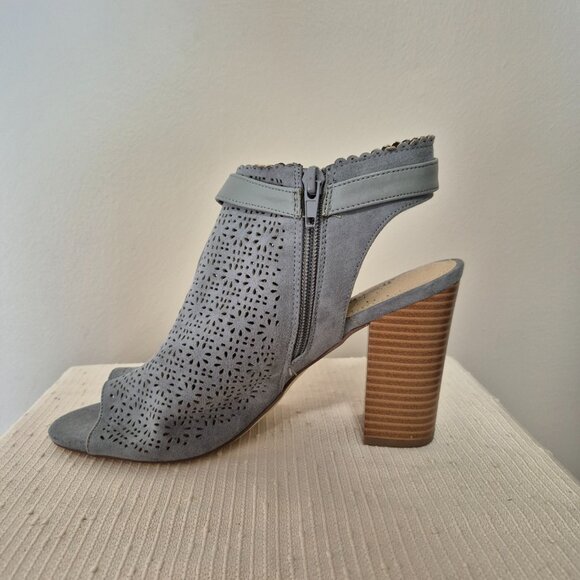 Faux Suede Cutout Booties - Picture 5 of 13